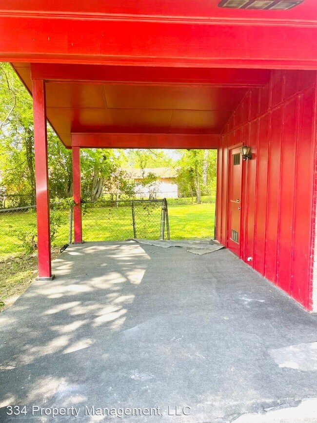 Building Photo - 3 br, 1.5 bath House - 5321 Kevin Court