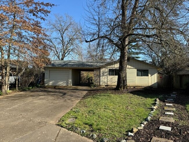 3 Bedroom House in SW Eugene - 3 Bedroom House in SW Eugene