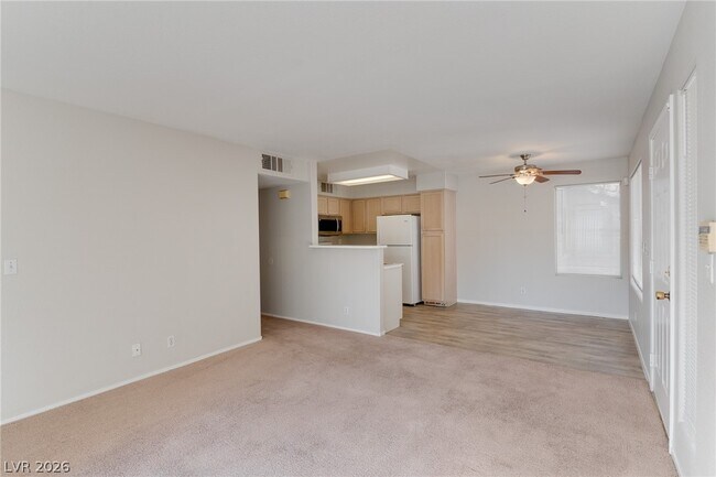 Building Photo - 5150 Mandalay Springs Dr