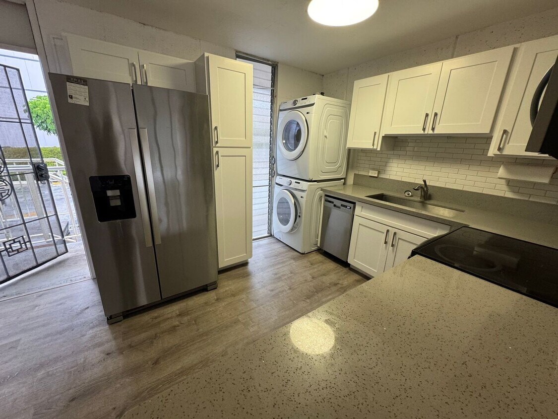 Rental Unit Available Now 2 Bedroom | 1 B... - Rental Unit Available Now 2 Bedroom |  1 B...