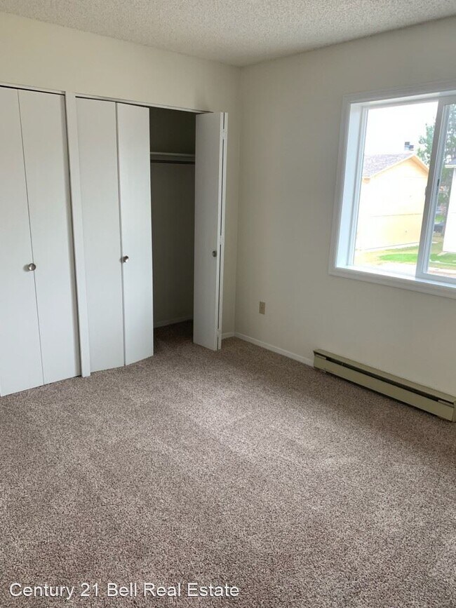 Building Photo - 2 br, 1 bath House - 5422 Imperial Court