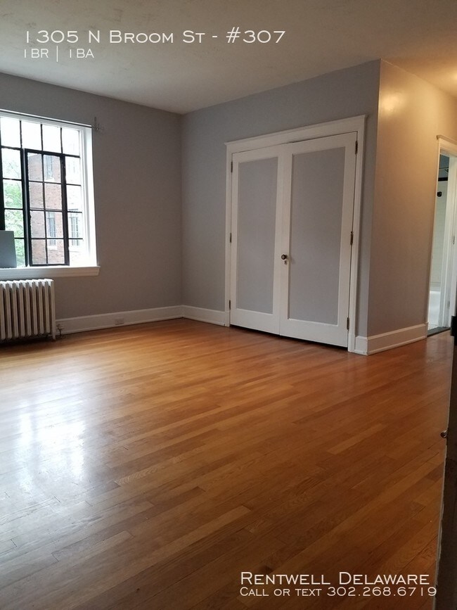 Building Photo - Spacious Trolley Square Studio $975