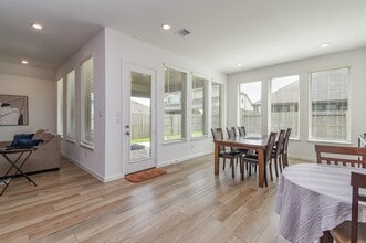 Building Photo - 18931 Eliza Crk Ln