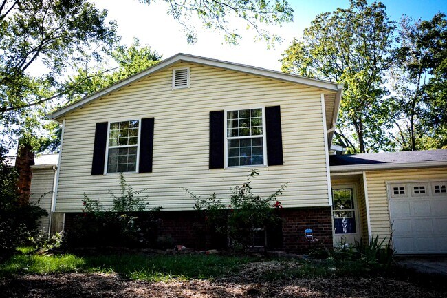 Building Photo - 5145 Strawberry Farms Blvd