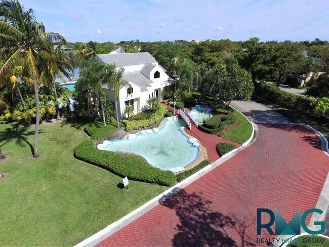 Foto del edificio - 3401 NW 44th St