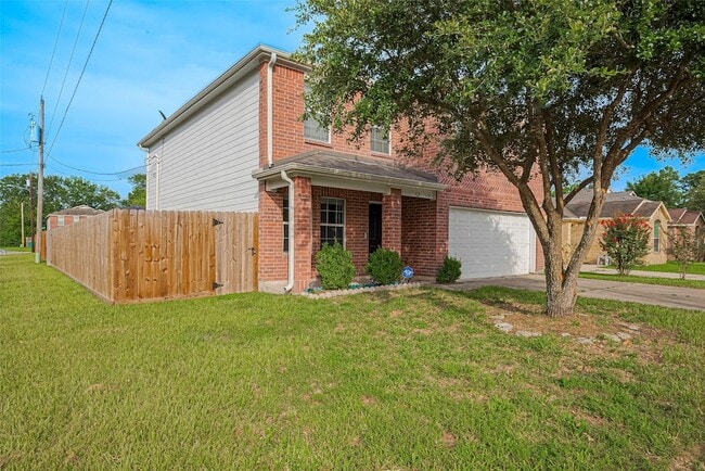 Building Photo - 508 Birch Cluster Ct