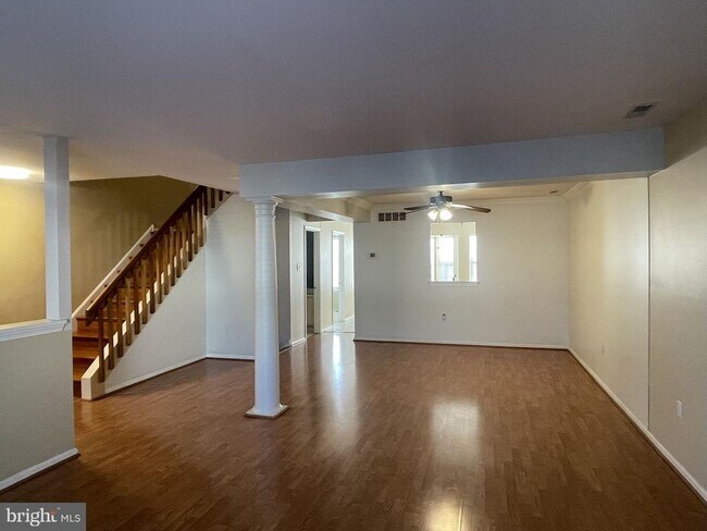 Building Photo - 3104 Harvard Dr
