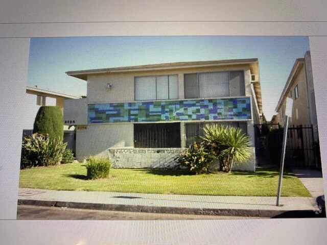 Foto del edificio - 2024 S Garth Ave