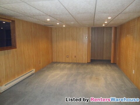 Foto del edificio - 304 Creekside Dr