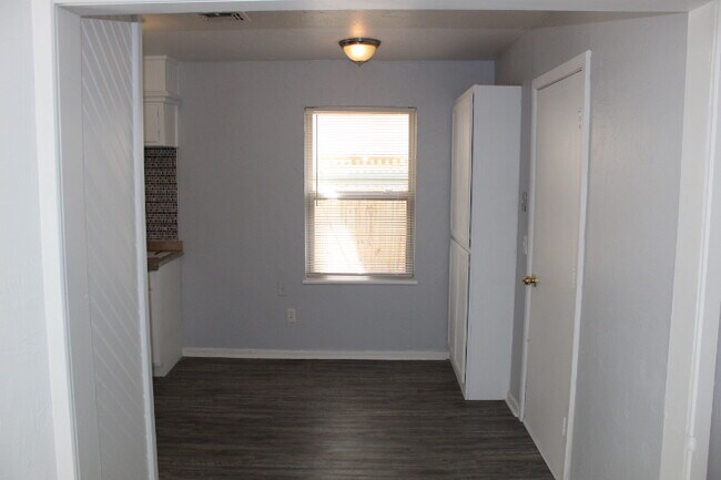 Foto del edificio - 3828 NW 29th St