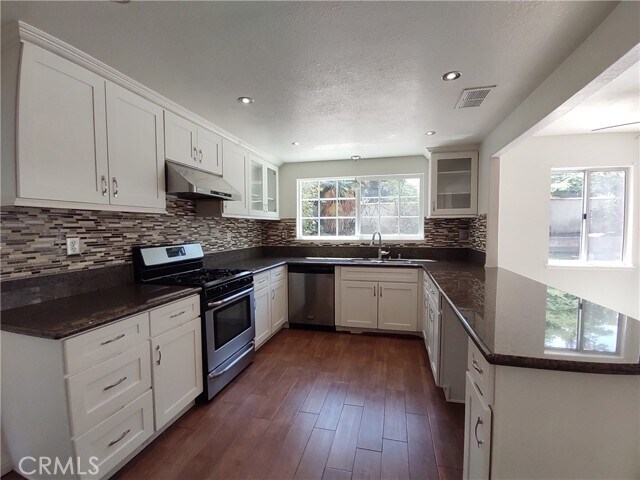 Foto del edificio - 5065 Humboldt Ct