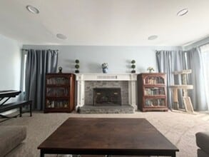 Building Photo - 4242 Briggs Ave