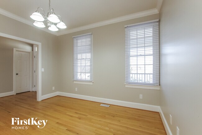 Building Photo - 5501 Creft Cir