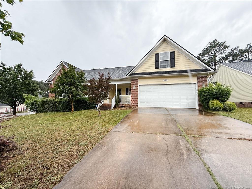 Foto principal - 728 Fairbluff Dr