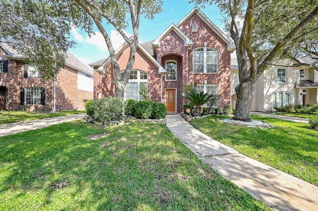 Foto del edificio - 1547 Lakeside Enclave Dr
