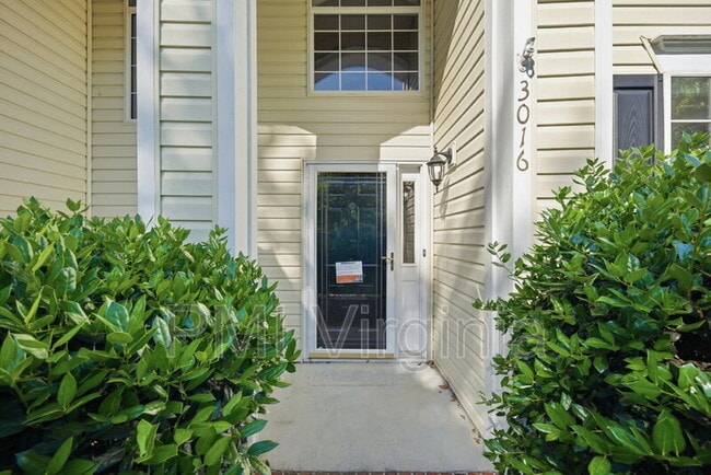 Building Photo - 3016 Beaden Dr