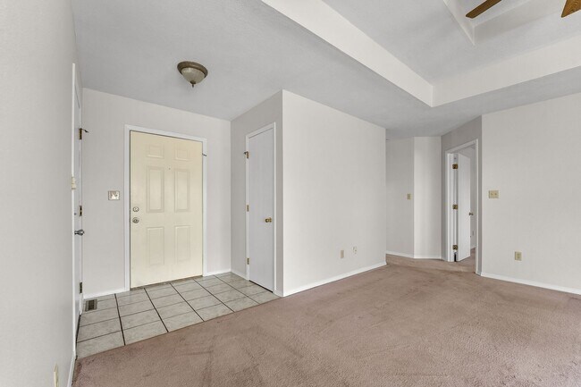 Foto del edificio - Available now!