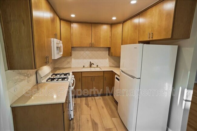 Foto del edificio - 26757 Whispering Leaves Dr