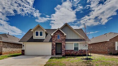 Building Photo - 2724 Dennis Dr