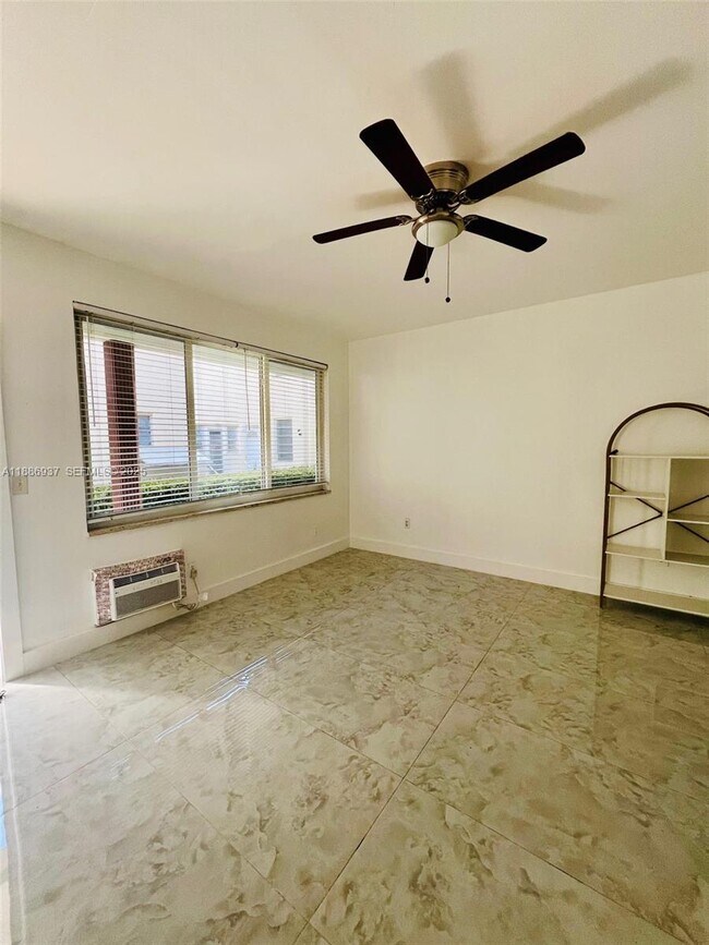 Foto del edificio - 1606 Jefferson Ave