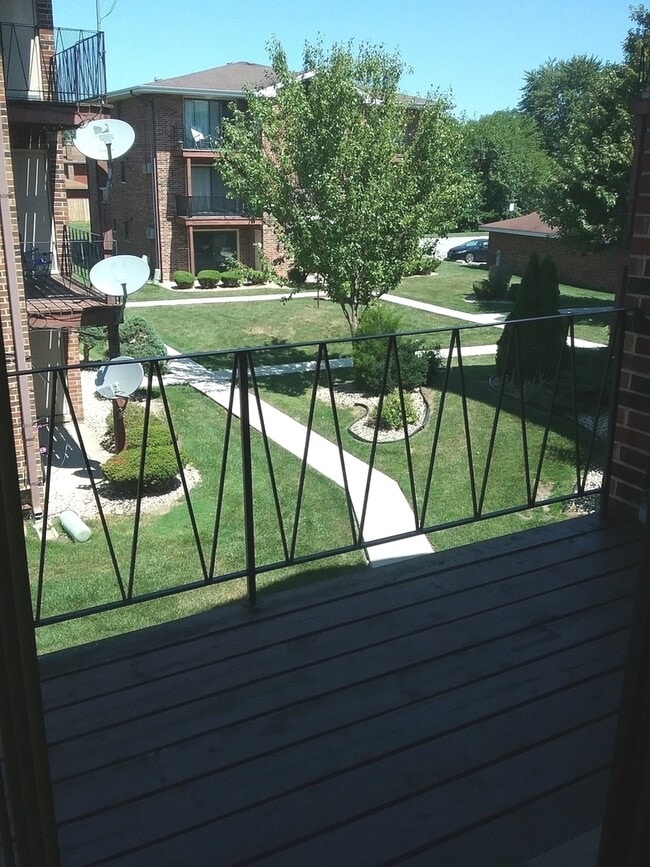 Foto del edificio - 5906 Corey Ln