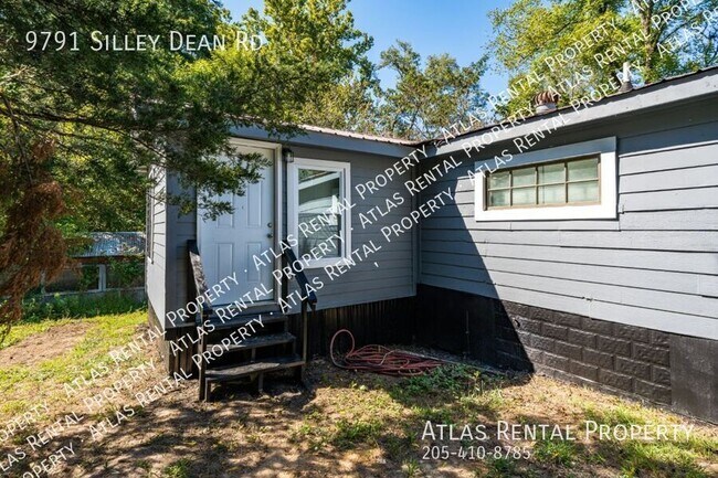 Foto del edificio - 9791 Silley Dean Rd