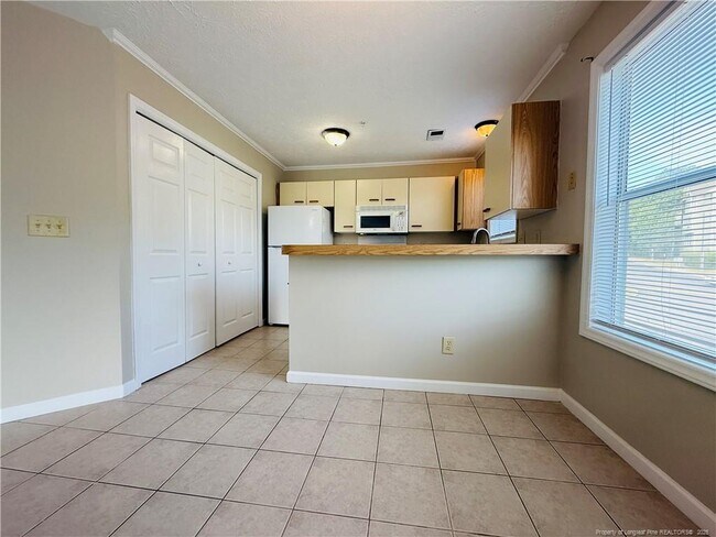 Foto del edificio - 962 Stewarts Creek Dr