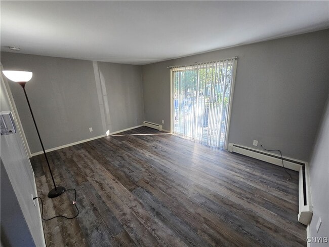 Building Photo - 1101 Teall Ave