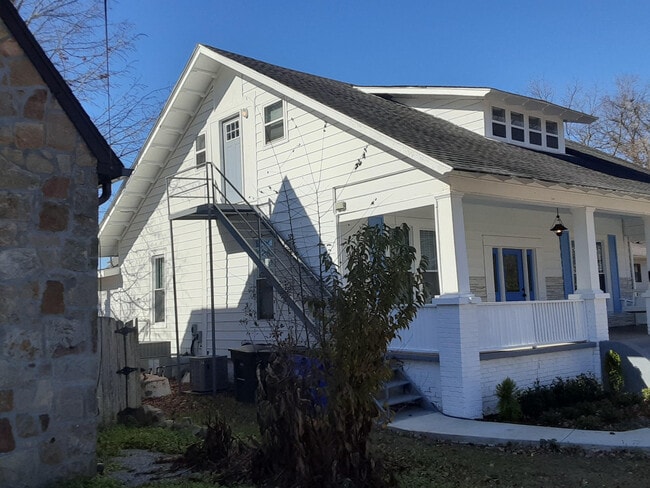 Foto del edificio - 435 N Cypress St