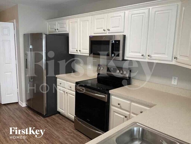 Foto del edificio - 2026 Greenview Dr