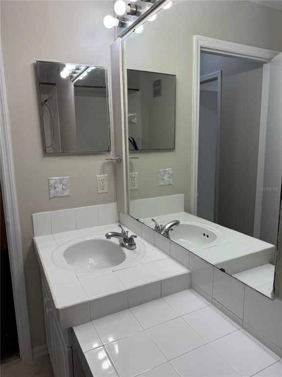 Foto del edificio - 631 Washington Palm Loop