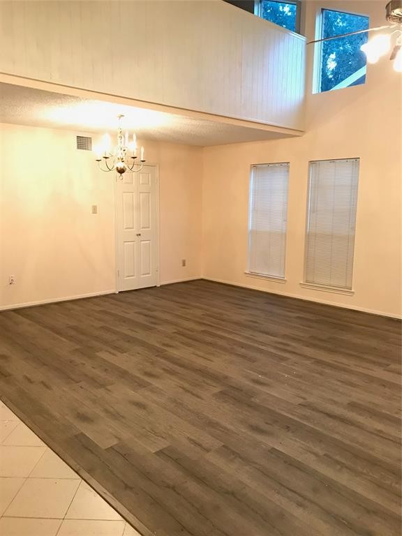 Building Photo - 2110 Streamhurst Ln