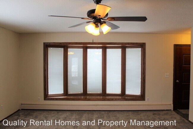 Foto del edificio - 3 br, 1 bath House - 11433 Dodge Rd.