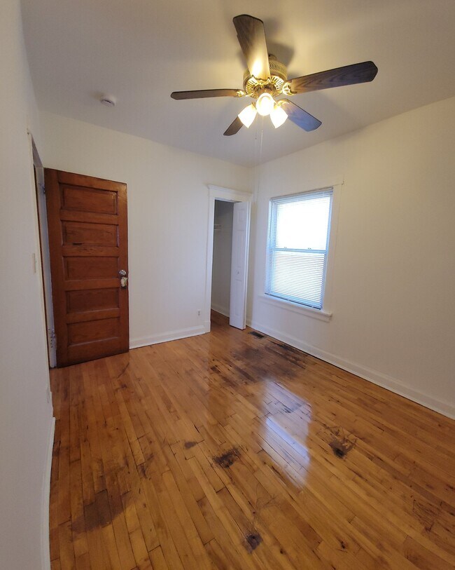 Foto del edificio - 7435 W 58th Pl