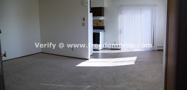 Foto del edificio - 2927 Walnut Ave