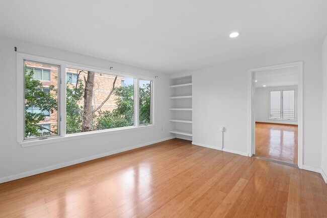 Building Photo - 228 Gorge Rd
