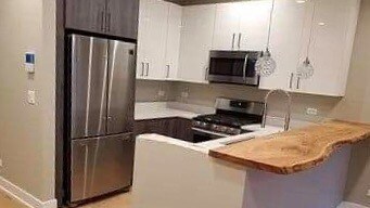 Foto del edificio - 5629 W Higgins Ave