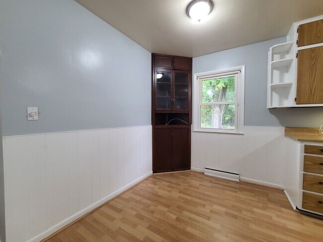 Foto del edificio - Newly Updated 3-Bedroom, 1-Bathroom Home in Benton Harbor