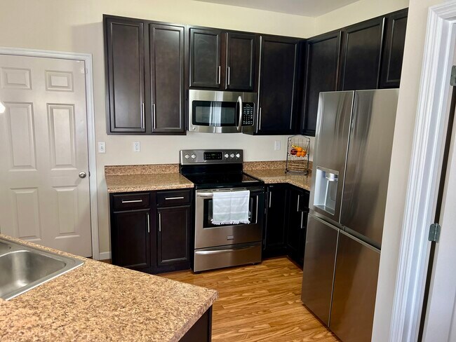 Cocina - 105 Shire Dr