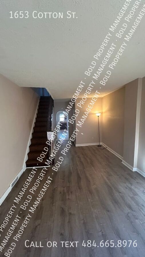 Photo - 1653 Cotton St House