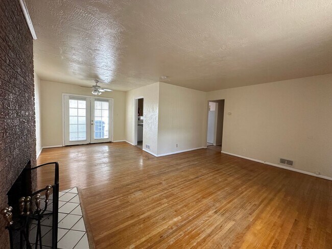 Foto del edificio - Single Family Home