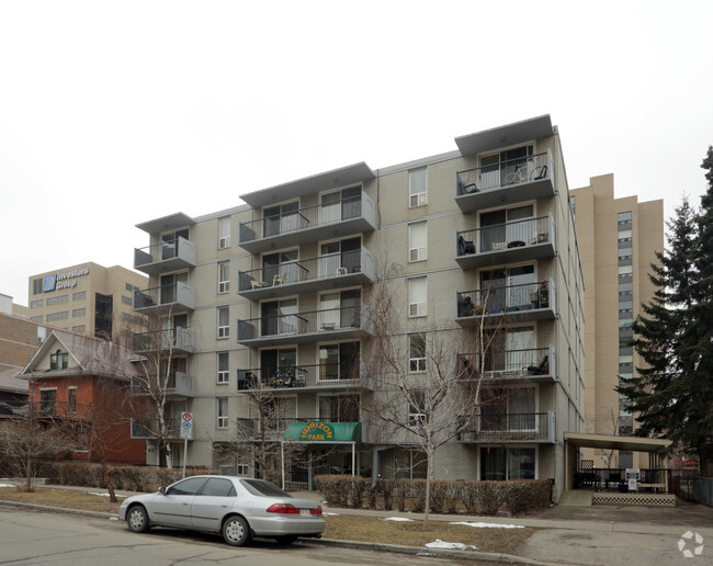 Building Photo - Horizon Park