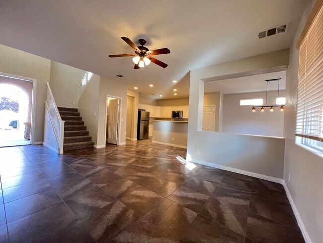 Building Photo - 9041 Wine Cellar Ave