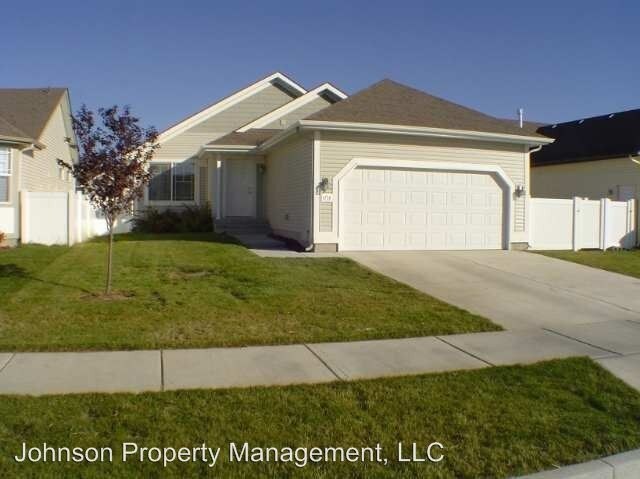 Primary Photo - 3 br, 2 bath House - 1714 W. Tieton Ave.