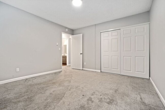 Timber Terrace 2x1 unit with 1st month free!! - Timber Terrace 2x1 unit with 1st month free!! House