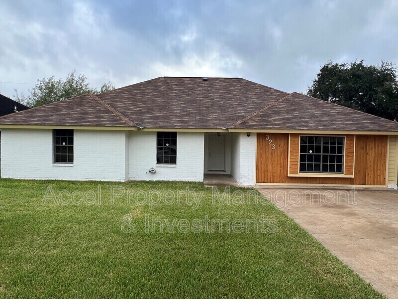 323 W Zacatecas St, Weslaco, TX 78596 House Rental in Weslaco, TX