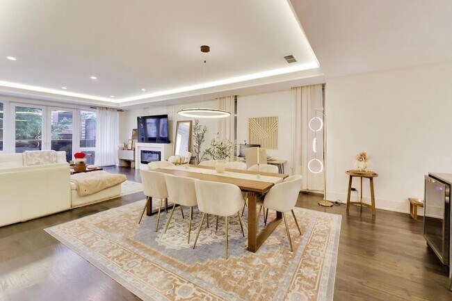 Foto del edificio - 1340 W Walton St