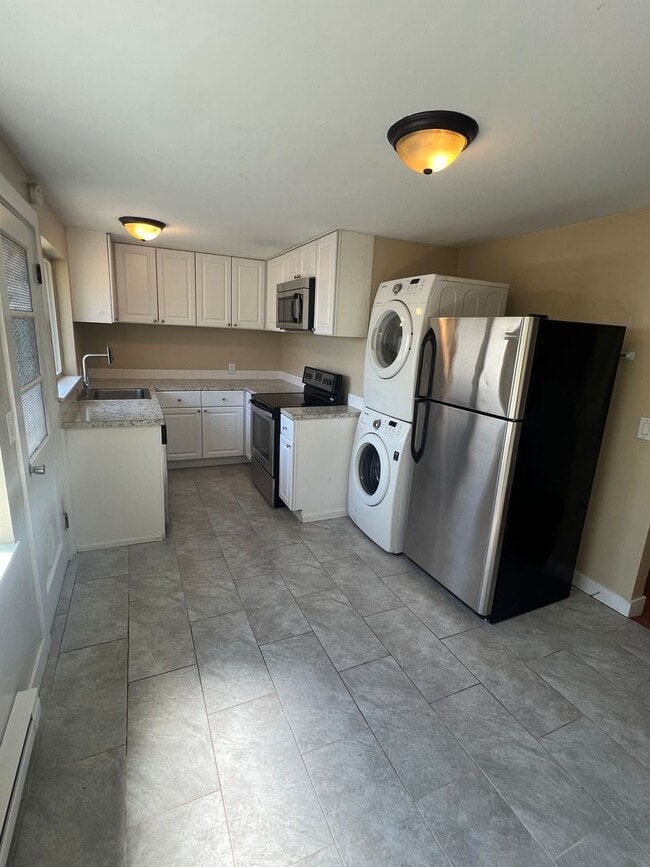 Building Photo - Girgis Duplex