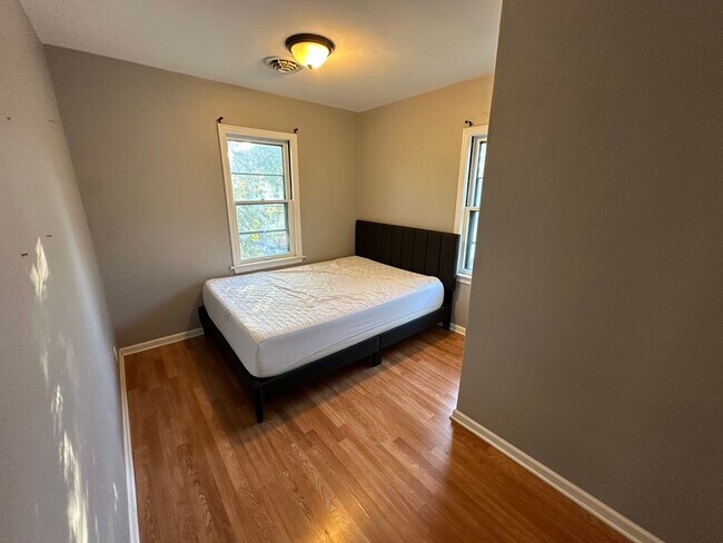 Foto del edificio - 1505 S 3rd St