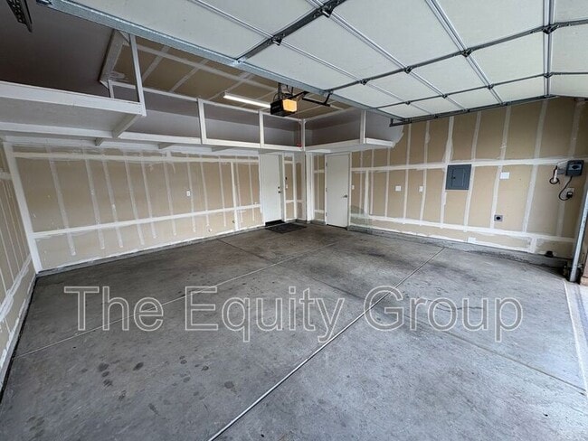 Building Photo - 3630 Griffith Ave